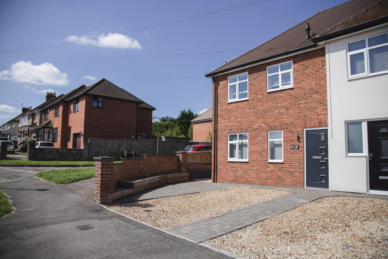 New 2Bd Pontac Flat In The Heart Of Didcot Villa Екстериор снимка